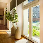 Charming For Couples In The Heart Of Cracow Apartment
